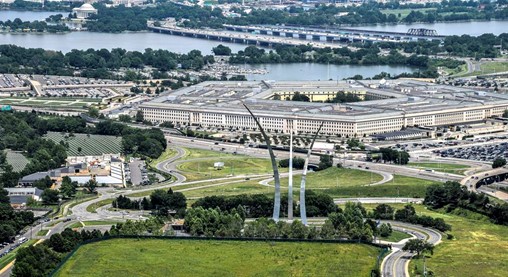 Warren warns against Pentagon-defense industry revolving door