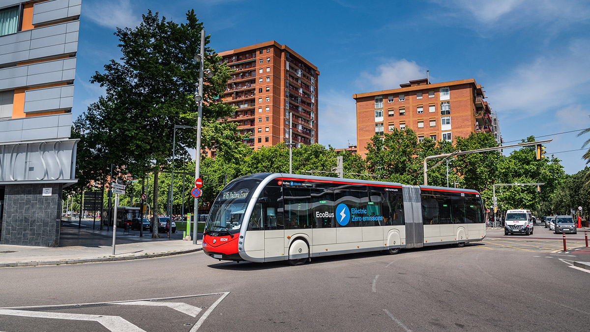 Ikarus delivers two 120e buses in Hungary