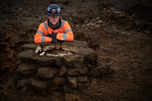 HS2 archaeologists uncover Roman trading settlement