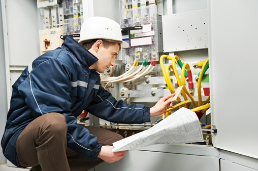 Rising cost of materials will be the biggest challenge in 2022, say UK electricians